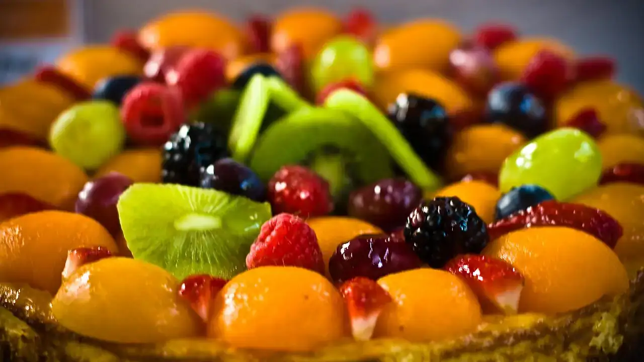 Fresh fruit tart